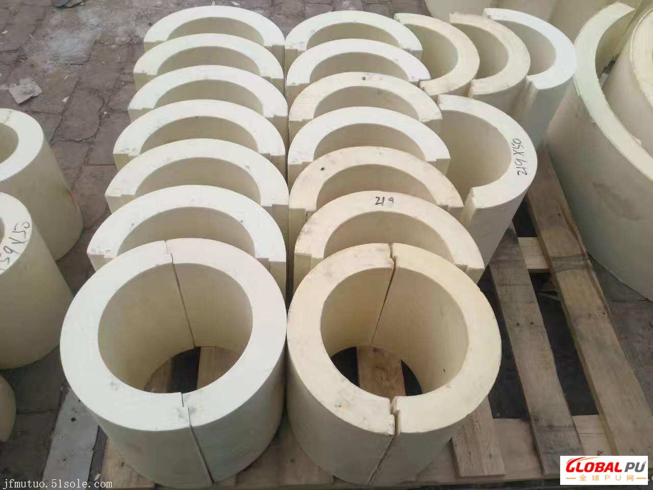 忻州五寨133管道聚氨酯木托垫木生产规格